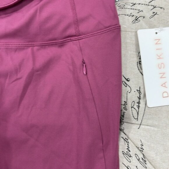 Danskin Women's Ultra High Rise  Leggings - Picture 4 of 9